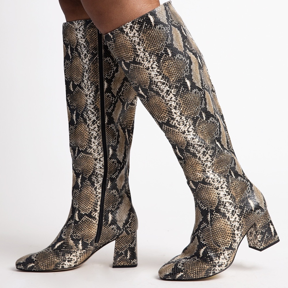 Lane At The Knee Boot